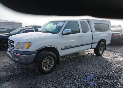 2002 Toyota Tundra Sr5 from USA, damaged, VIN 5TBBN44182S289481